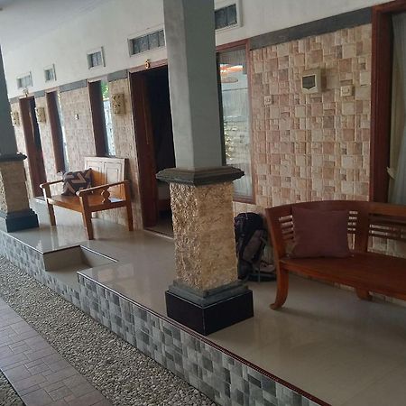 Gedhong Hostel Batununggul Exteriér fotografie