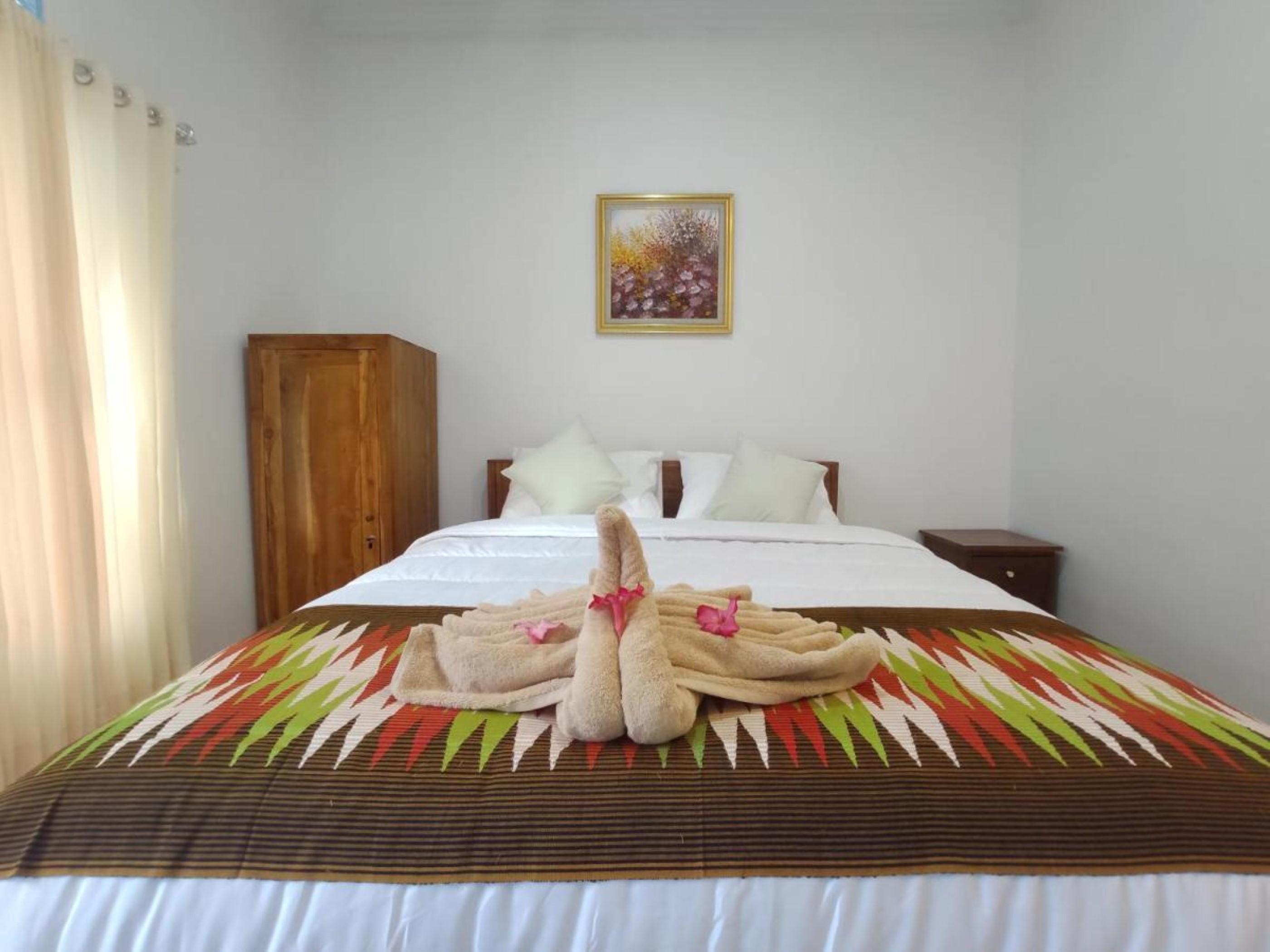 Gedhong Hostel Batununggul Exteriér fotografie
