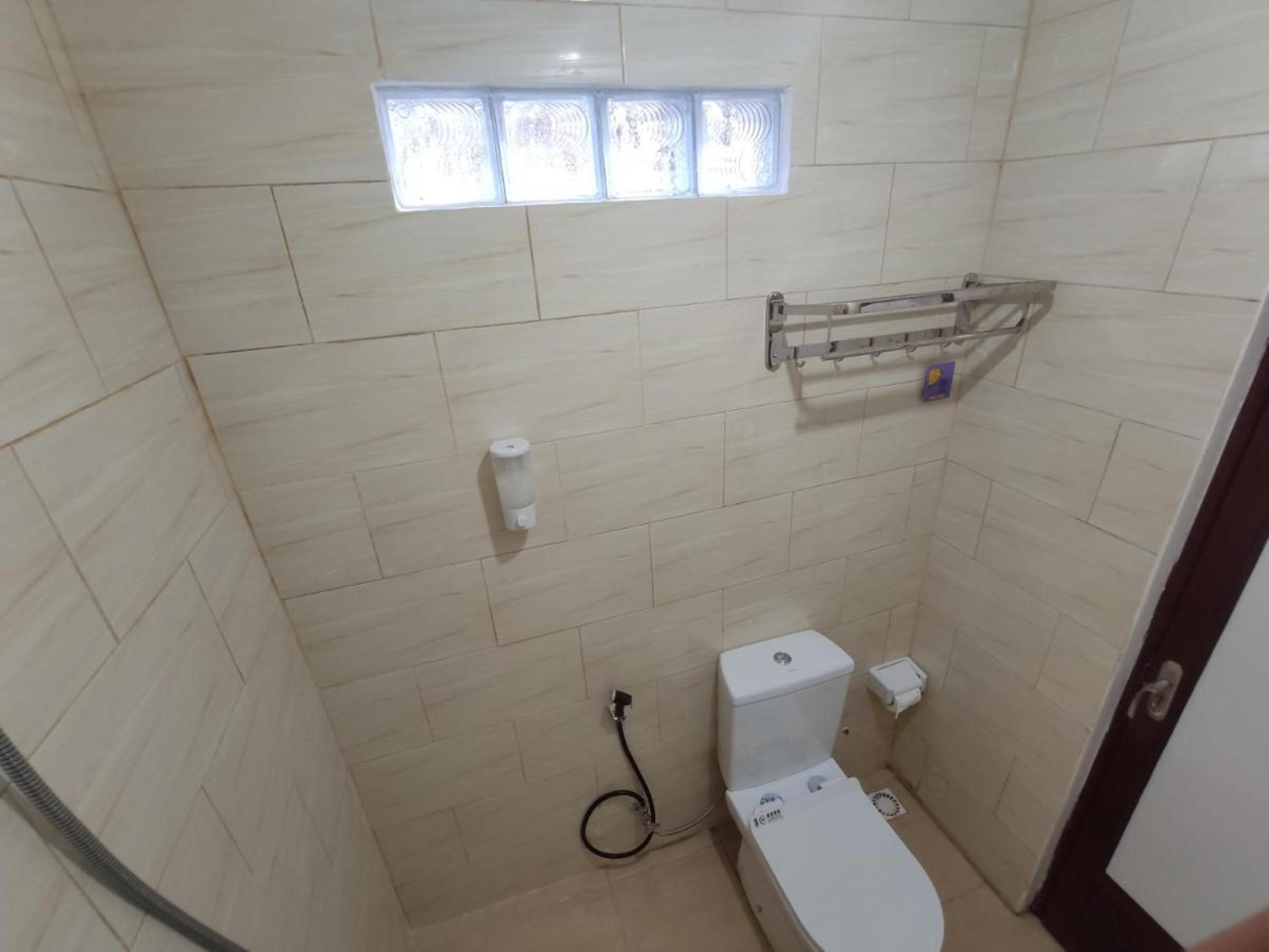 Gedhong Hostel Batununggul Exteriér fotografie