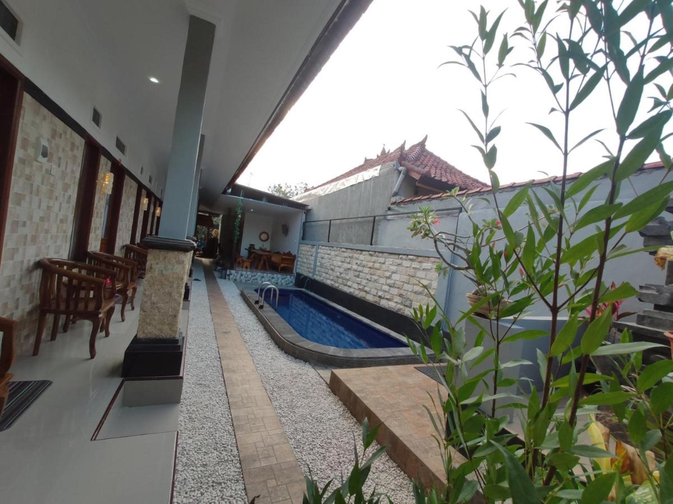 Gedhong Hostel Batununggul Exteriér fotografie