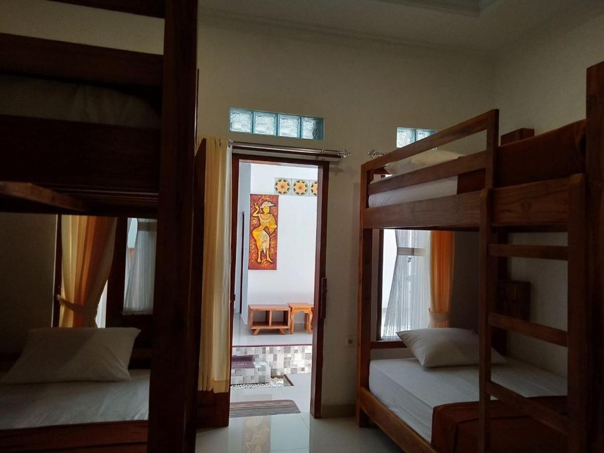 Gedhong Hostel Batununggul Exteriér fotografie